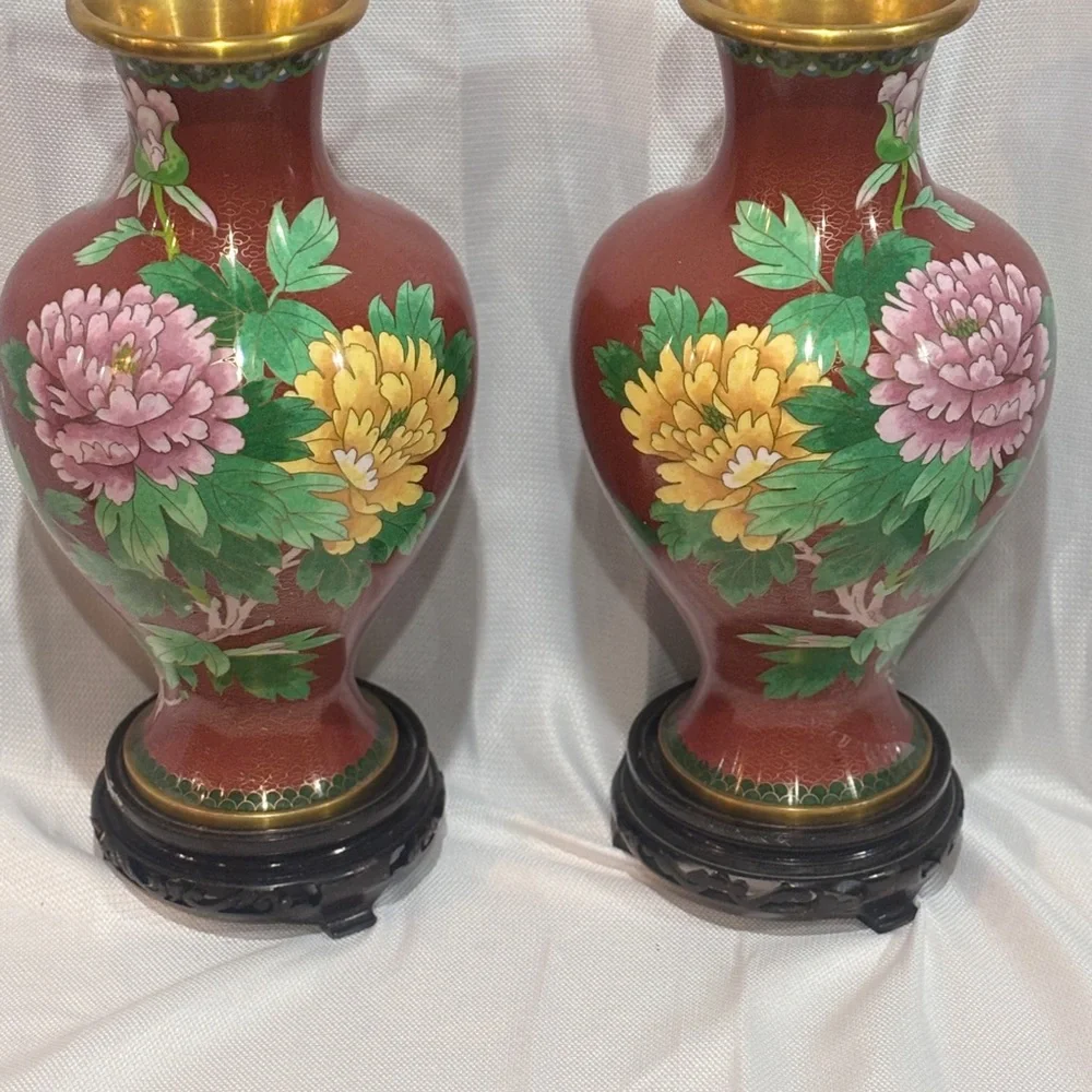 Pair of Vintage Chinese Cloisonné Vases – Red Floral Enamel Brass – 11” Tall w/ - Picture 6 of 15